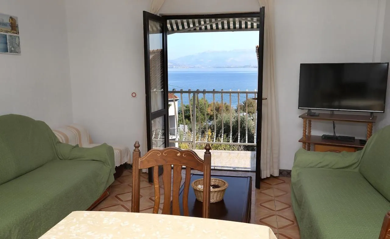 Apartman Karaga Trogir 0*,