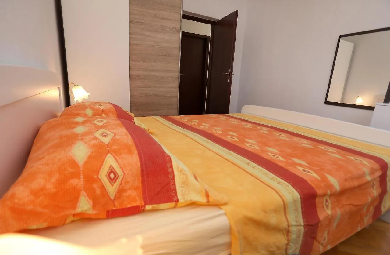 Daire Apartman Karaga Trogir