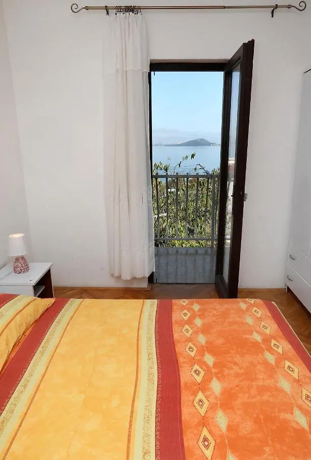 Apartman Karaga Trogir Hırvatistan