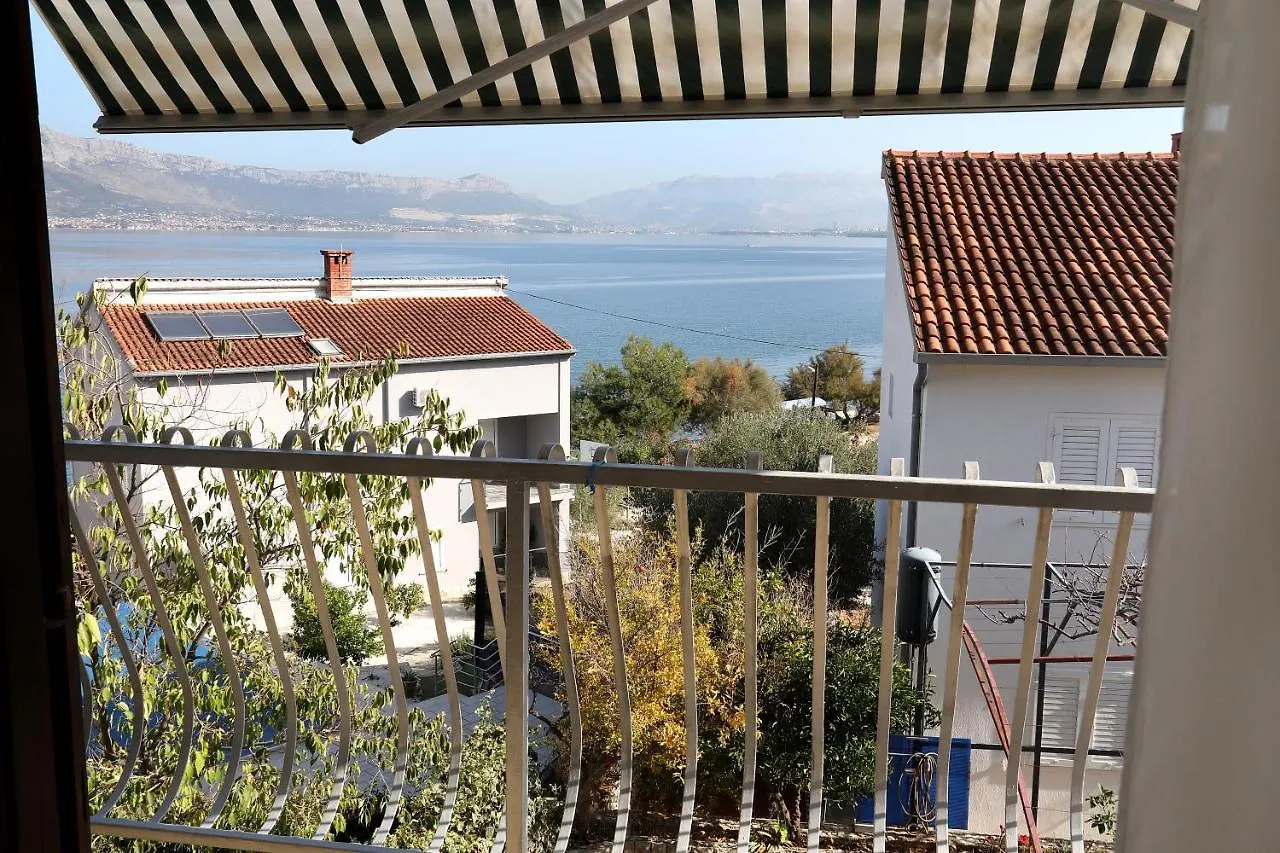 Apartman Karaga Trogir